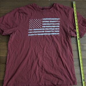 Life Is Good Men's Red American Flag T-Shirt